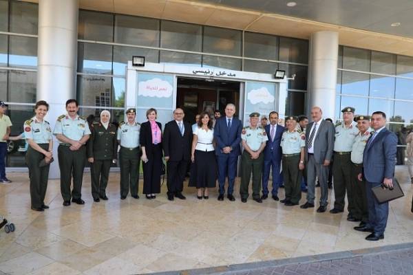 إدخال جهاز جديد لتفتيت حصى الكلى والمسالك البولية في مستشفى الملكة رانيا العبدالله للأطفال