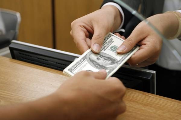 انطلاق ملتقى الابتكارات والتكنولوجيا المالية في عالم المال والمصارف