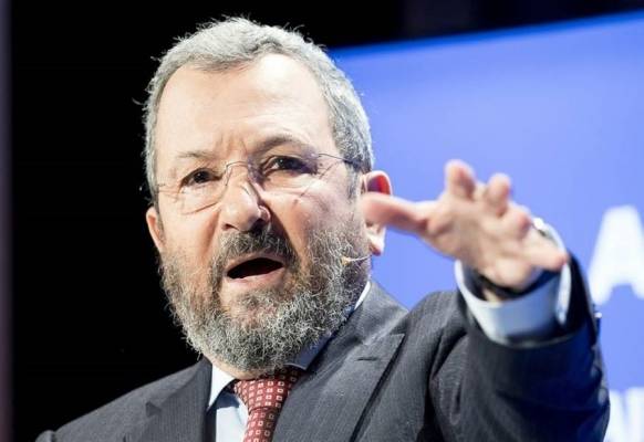 سخرية الفلافل تكلف إيهود باراك بطاقته الائتمانية