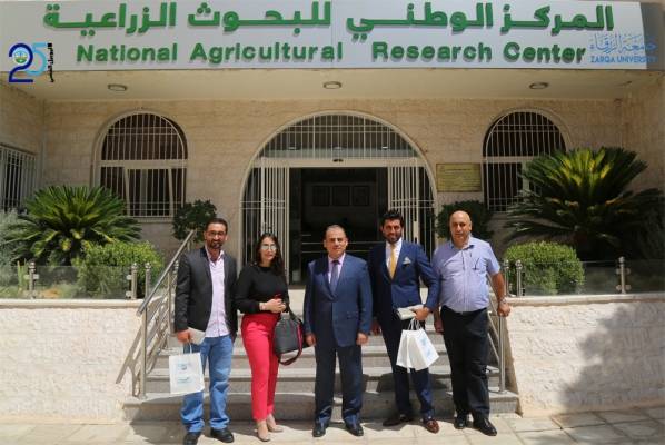 زيارة وفد من حاضنة الاعمال للمركز الوطني للبحوث الزراعية
