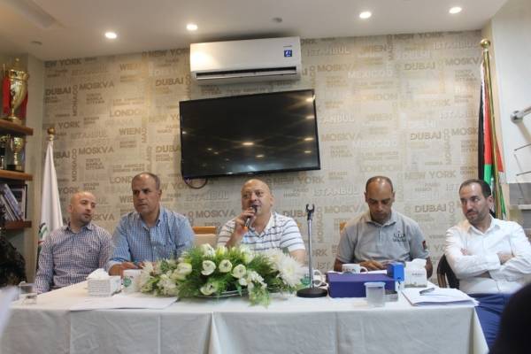 اجتماع الهيئة العامة واعضاء الهيئة الادارية لنادي حماده والمصادقة على الموازنة التقديرية (صـور)