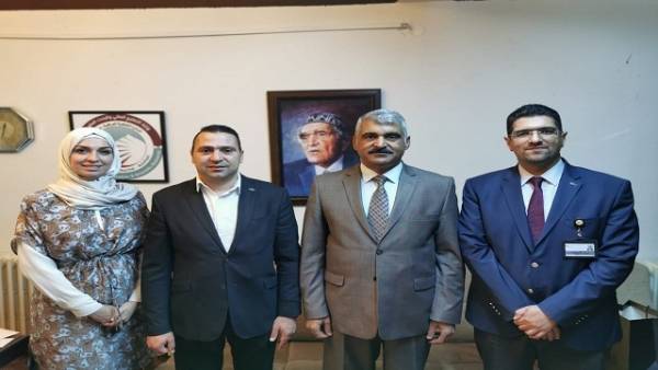 الشرق الأوسط تبحث التعاون الأكاديمي مع الثقافية العراقية