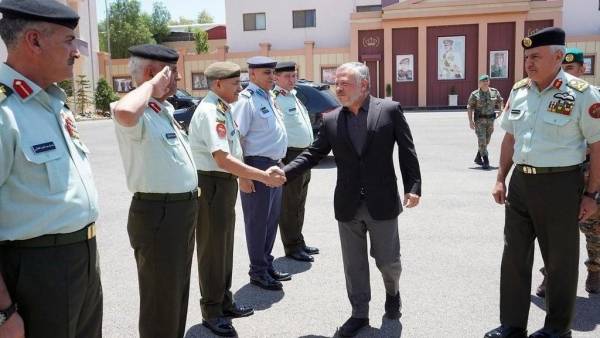 إحالات على التقاعد لجنرالات في الأردن أبرزهم رئيس محكمة أمن الدولة .. وأنباء عن المزيد من التغييرات للمناصب العليا