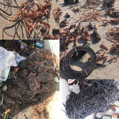 بالصور ...القبض على مجموع متخصصة بسرقة  الكيبلات من شركات الاتصالات