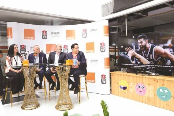 Orange الأردن تدعم المنتخب الأردني لكرة السلة كراعي الاتصالات الحصري