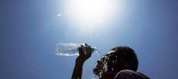 ارتفاع على درجات الحرارة غدا .. والأرصاد الجوية تحذر