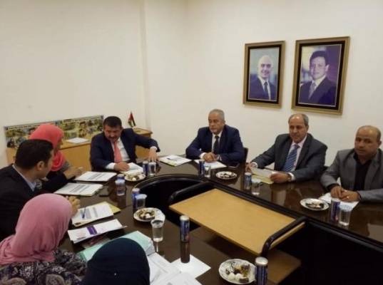 عمان الاهلية تدعم إنشاء مشاريع تنموية في السلط