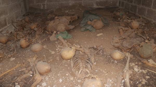 سوق الموتى.. تزايد ظاهرة نبش القبور في مصر