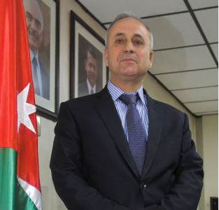 ملفات تهرب ضريبي بالملايين على مكتب مدير ضريبة الدخل والمبيعات