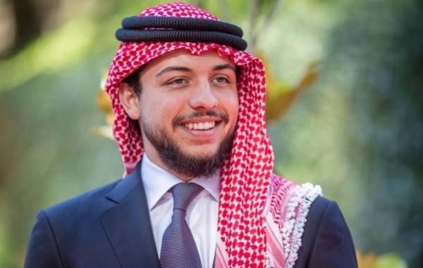 ولي العهد يفتتح قاعة كهف الأبطال في مركز الحسين للسرطان (صور)