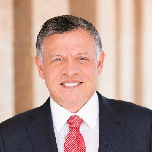 بتوجيهات ملكية رئيس هيئة الاركان يوعز بإعفاء مواطن من تكاليف العلاج