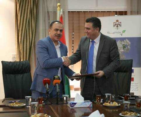وزارة البيئة توقع اتفاقية  دراسة مدي  تلوث البيئة الأردنية مع الزراعة والجمعية الملكية والجامعة الأردنية