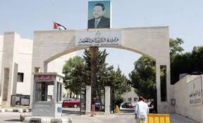 27 ألف طالب ينتقلون من المدارس الخاصة إلى الحكومية