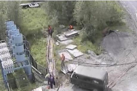 نجا بأعجوبة بعد صعقة كهربائية بقوة 6 آلاف فولت