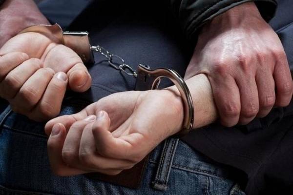 مطلوب بـ(3,5) مليون بقبضة الامن