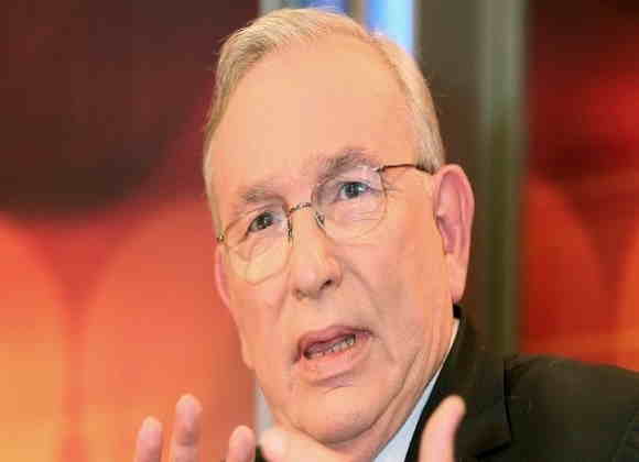 إعلامي إسرائيلي يثير غضب العرب بعد وصفهم ب وحوش بشرية وقتلة