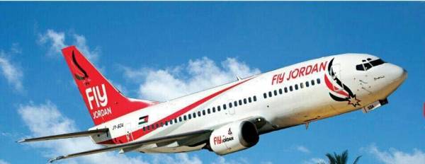 اخبار البلد تنفرد بنشر قائمة أسعار السندويشات والمشروبات على متن طائرة فلاي جوردن.. (صورة)