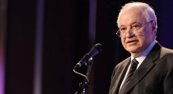 ارادة ملكية بقبول استقالة طلال ابو غزالة من مجلس الاعيان