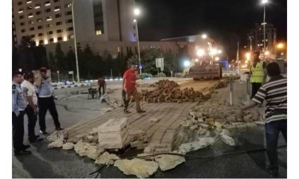 الامانة تغلق الدوار الخامس من الـ (12) مساءً حتى (6) صباحاً