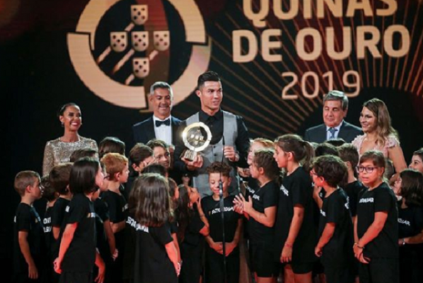للعام العاشر… رونالدو أفضل لاعب برتغالي لعام 2019!