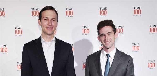 عمره 30 عاماً وليس لديه الخبرة .. تعرّفوا إلى تلميذ كوشنير الذي سيستلم ملف صفقة القرن