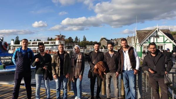 مشاركة تفاعلية لطلبة هندسة عمان العربية في برنامج بريطاني