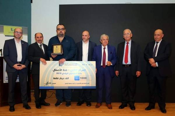 المهندس عيد الشاعر يحصد جائزة المعماري الريادي .. (صور)