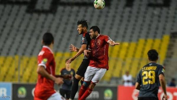 الأهلي المصري يرفض التفريط بنجمه لصالح بيراميدز