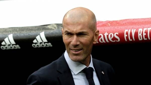 تقارير: رئيس ريال مدريد يعثر على خليفة زيدان