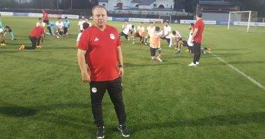 الكاف يسلم المنتخب الأولمبى 14 كرة قبل أمم أفريقيا تحت 23 سنة