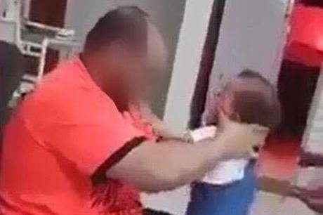 هذه العقوبات في إنتظار معنف طفلته