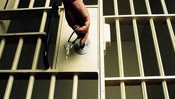 التمييز توافق على اخلاء سبيل (3) نشطاء انتقدوا ورشة البحرين