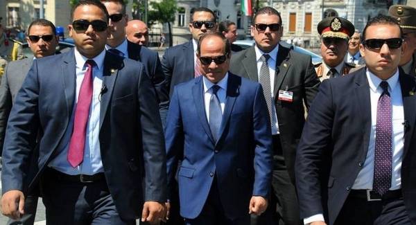 الكشف عن سيناريو خطير لإغتيال السيسي بواسطة القناصة (فيديو)