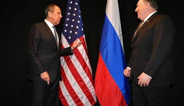لافروف ينتقد سلوكا وقحا من أمريكا ويتعهد بالرد