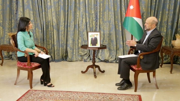 مقابلة رئيس الوزراء مع التلفزيون الأردني في حديث شامل حول أزمة إضراب المعلمين