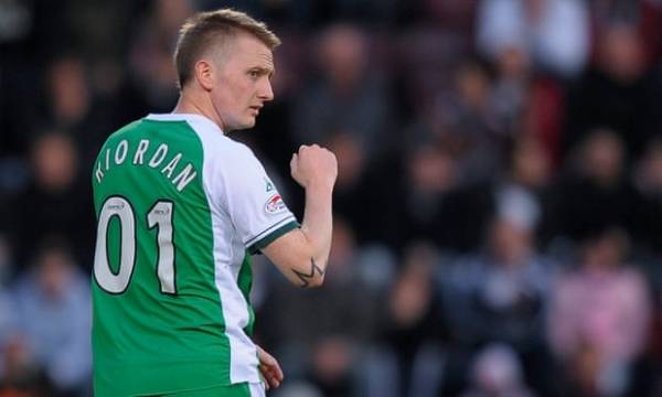 أغرب حقائق كرة القدم.. لاعبون سرقوا رقم 1 من حراس المرمى، وكأس تذهب لفائز مكتوب عليها اسم فريق آخر