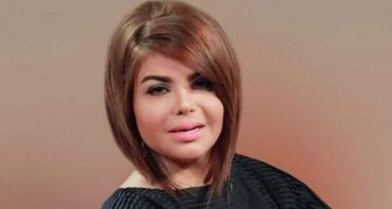 فنانة خليجية تحرج طبيباً رفض إجراء عملية تجميل لأنفها .. ماذا فعلت؟