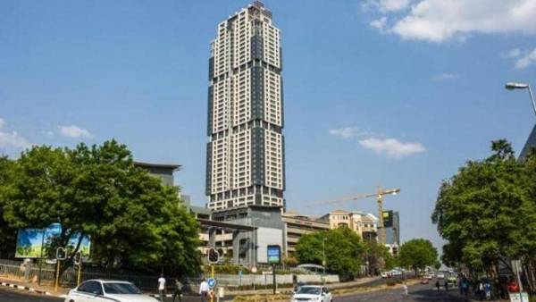 أعلى مبنى في أفريقيا على وشك الافتتاح