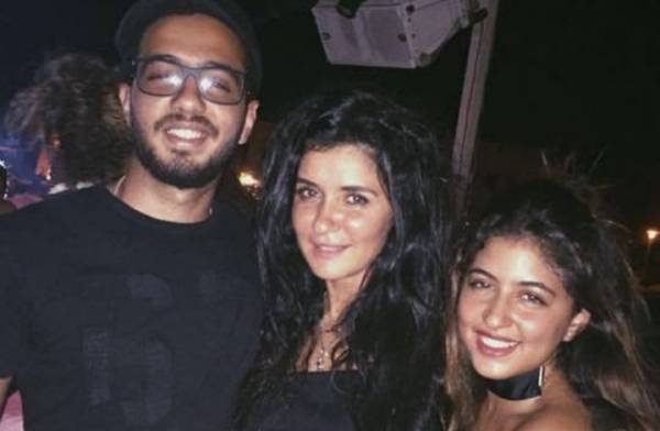 نجل غادة عادل ينتقد لباسها في الجونة.. والأخيرة ترد