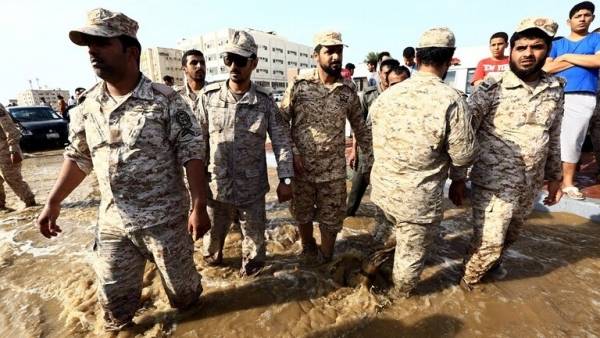 السعودية تصدر تنبيها للمتواجدين في مكة والمدينة المنورة