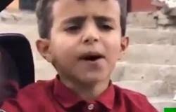 الفنان الصغير .. موهبة ساحرة من رحم المعاناة