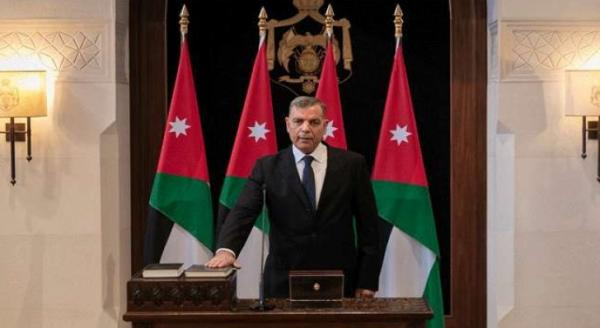 وزير الصحة يريد وقف الإعفاءات الطبية أو تحميل المواطن جزءا منها