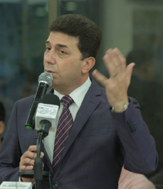 لماذا يهاجم المسلماني السياحة ويشكك فيها ؟!