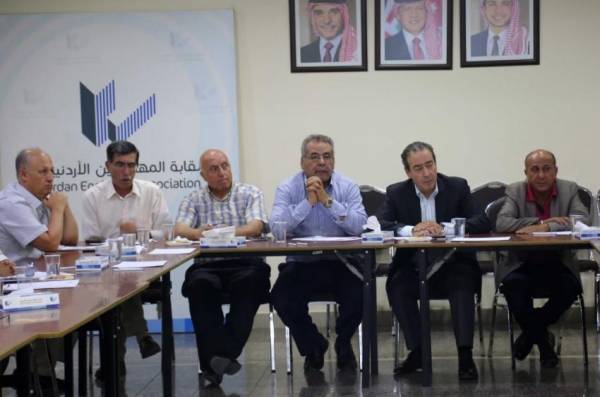 المكاتب الهندسية ترفض تعليمات الأوامر التغييرية .. وتحذر من تغولها على العمل الاستشاري