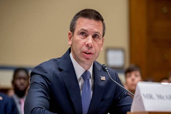 استقالة القائم بأعمال وزير الأمن الداخلي الأمريكي