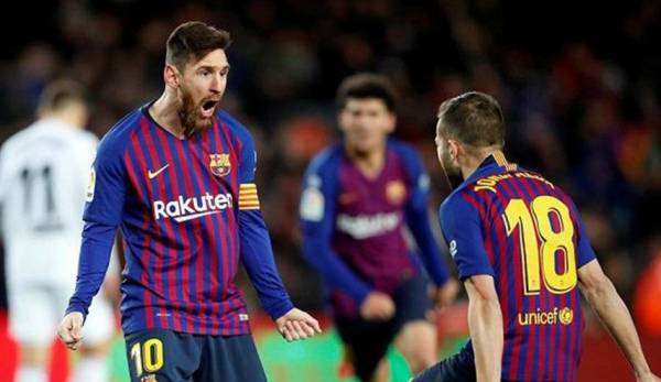 تجول اللاعب المشهور ميسي في شوارع سلطنة عمان!