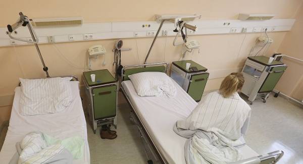 ولادة طفل دون وجه... ووالده يتهم طبيب الولادة