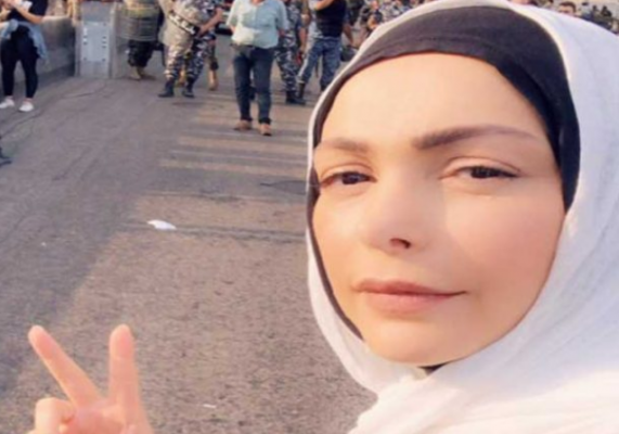 أمل حجازي تكشف حقيقة من يموّل الثورة