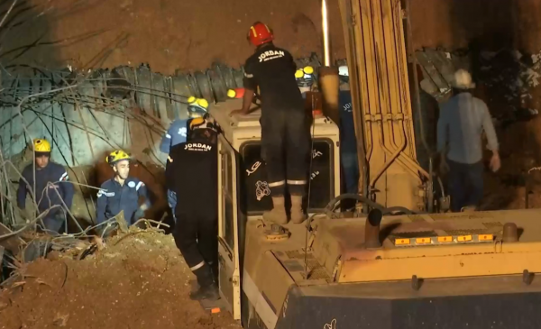 انتشال الجثة الثالثة من تحت أنقاض الانهيارات في البيادر