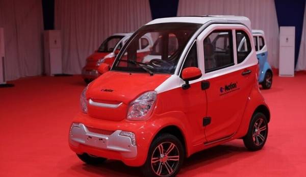 سيارة مصرية جديدة بديلة عن الـتوك توك تكفي الأسرة